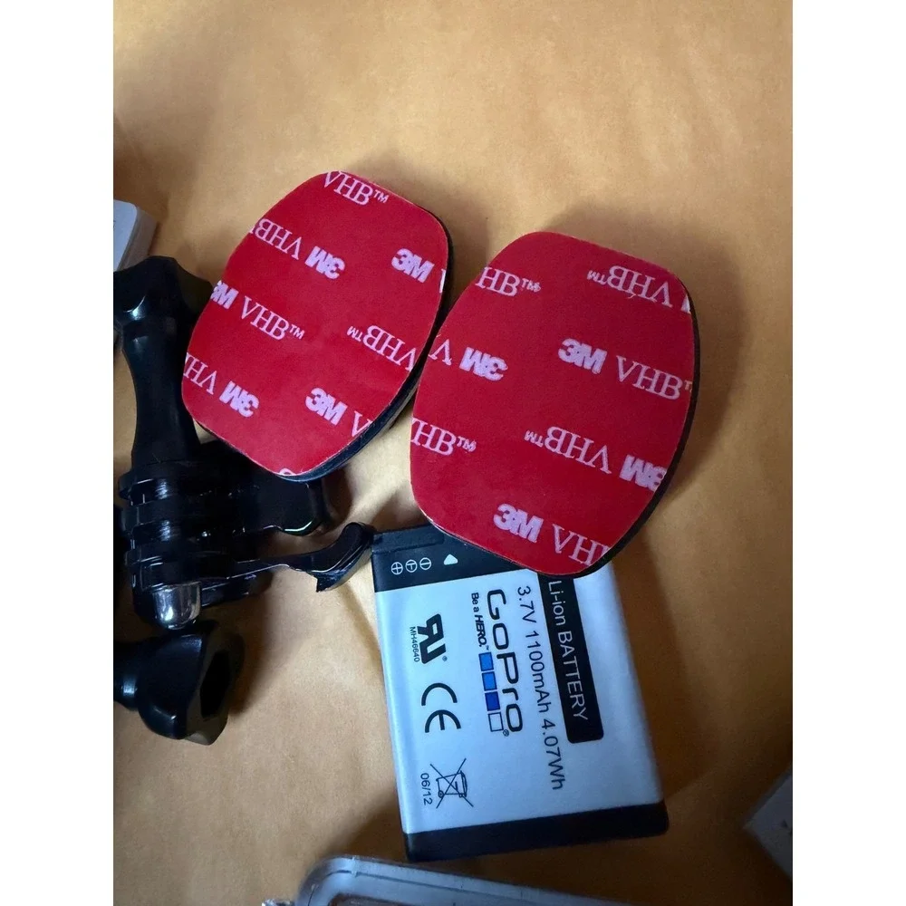 GoPro HD Hero 2 Accessory Bundle Battery 4GB SD Card Mounts‎ Manual Backdoors